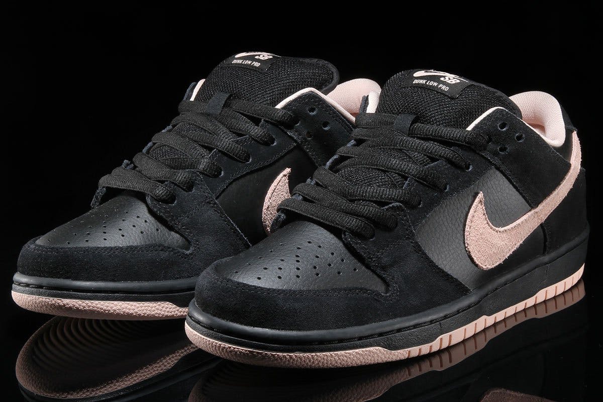 nike sb dunk low coral